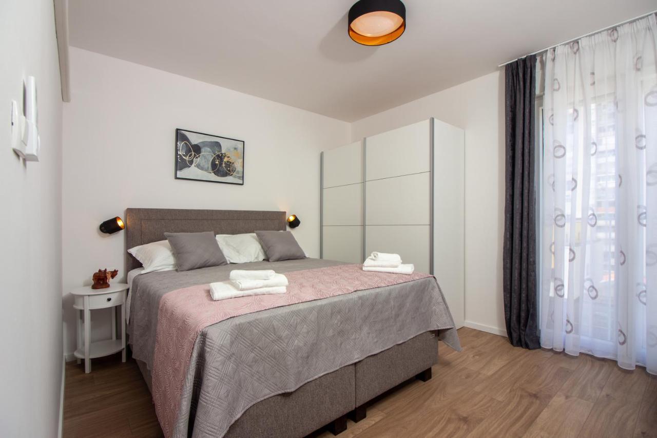 Bura2 , With Private Parking In The Garage Apartamento Split Exterior foto
