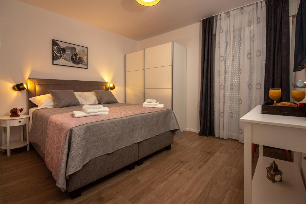 Bura2 , With Private Parking In The Garage Apartamento Split Exterior foto