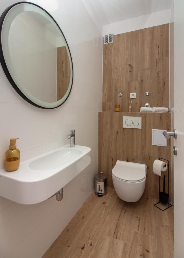 Bura2 , With Private Parking In The Garage Apartamento Split Exterior foto