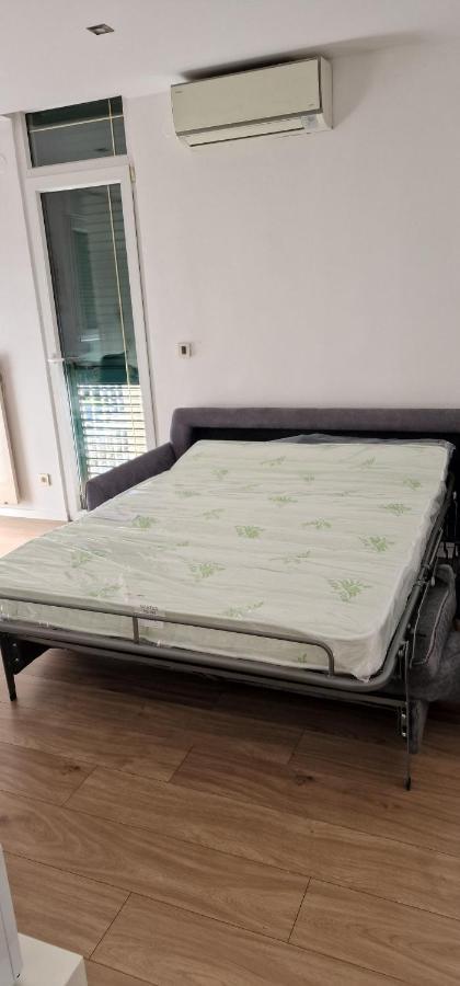 Bura2 , With Private Parking In The Garage Apartamento Split Exterior foto